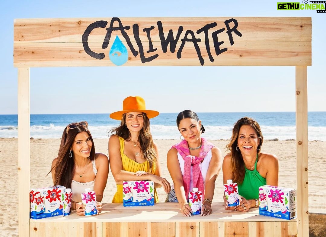 Roselyn Sánchez Instagram - Say hello to Caliwater Kids!! I’ve teamed up with mom to be Vanessa Hudgens, and fellow moms Nikki Reed and Brooke Burke to launch these delicious Caliwater Kids cactus water pouches made from the prickly-pear fruit. These pouches have been kid tested and parent approved with a mission to help you keep your little ones healthy and hydrated. Proudly supporting Olive Crest, a portion of proceeds goes to preventing child abuse and empowering families in crisis. I can’t wait for you to try 🌵💦 @vanessahudgens @olivertrevena @nikkireed @brookeburke @caliwater