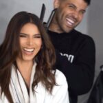 Roselyn Sánchez Instagram - Se trabaja pero se goza!! Thanks @geraldstylist for the beautiful glam! Y gracias a todo mi equipo de trabajo por consentirme y vivir esta gran locura que nos encanta llamada @miraquienbaila Hoy estrenamos!! No se lo pierdan a las 7pm/6C por Univisión! Lots of photos and videos coming soon 💕🫶 #miraquienbaila #AMORAMOR