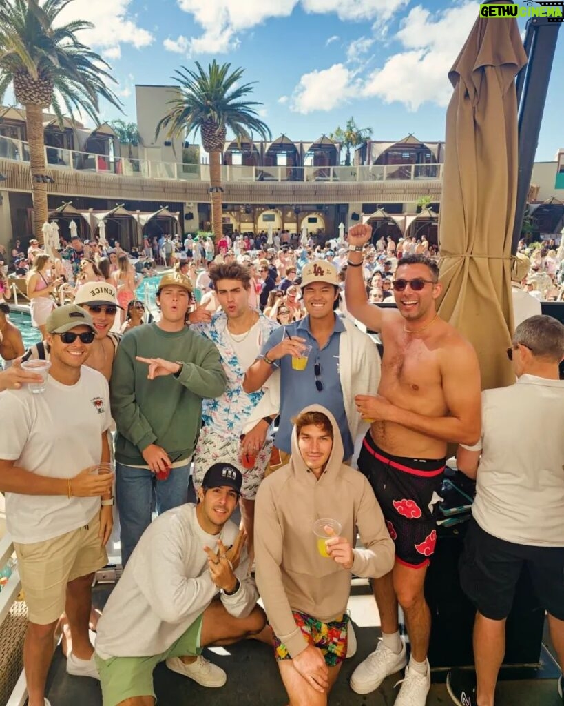 Ross Butler Instagram - Last minute, spontaneous, successful birthday trip to Vegas! Happy birthday to my brothas @___2shay @lucasprouve @mike.fleisch. Here's to another weekend of making memories and money! Well... both of those are up for debate... Finally, big thank you to @resortsworldlv @ayudayclub for letting us go this wild with only 2 hours notice (no joke about the spontaneous part). You guys really are my Vegas home