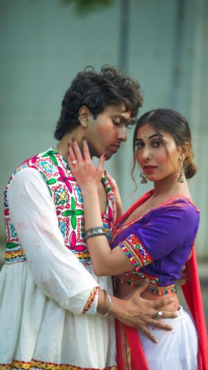 Ruma Sharma Instagram - Happy Holi 🫦♥️

Did you like it ? 

Shot by @lsd.photography.official 📸

Ruma’s wearing @fashket_by_vrinda 

#Dharmeshnayak #Rumasharma #lahumuhlaggaya #Ramleela #Holi #happyholi #reelitfeelit #explore