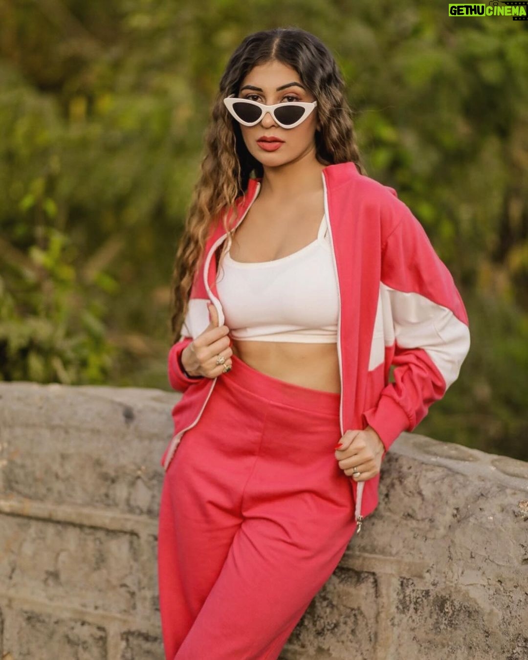 Ruma Sharma Instagram - When comfort meets style 🫶🏻 Wearing - @athenalifestyle.in . . Styled by - @yourstylistforever Shot by - @lsd.photography.official Edit by - @wasey_rock69 . #rumasharma #comfyclothing #casualandchic #fashiongoal #dressedtoimpress #coord #stylestatement #streetstyle India
