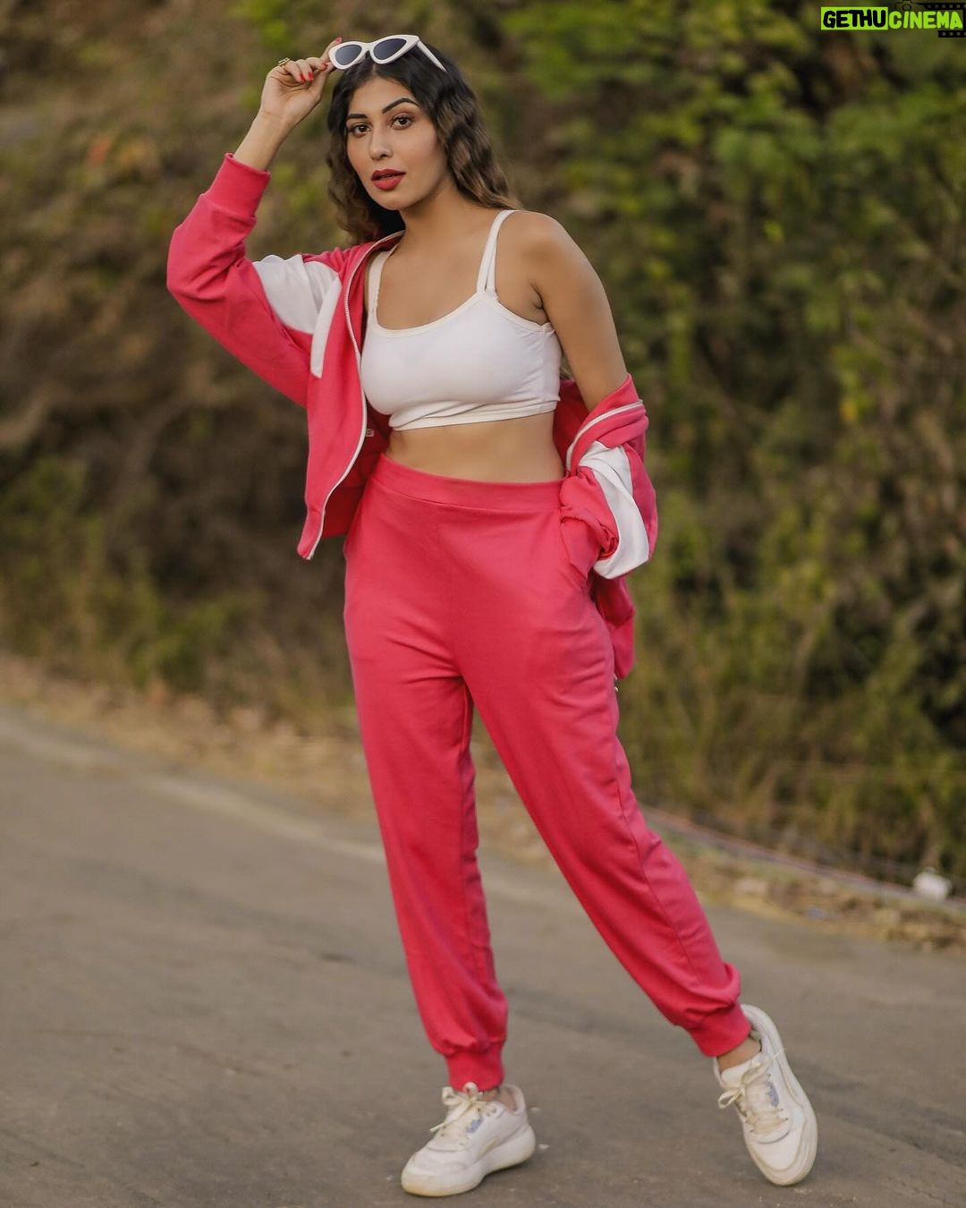 Ruma Sharma Instagram - When comfort meets style 🫶🏻 Wearing - @athenalifestyle.in . . Styled by - @yourstylistforever Shot by - @lsd.photography.official Edit by - @wasey_rock69 . #rumasharma #comfyclothing #casualandchic #fashiongoal #dressedtoimpress #coord #stylestatement #streetstyle India