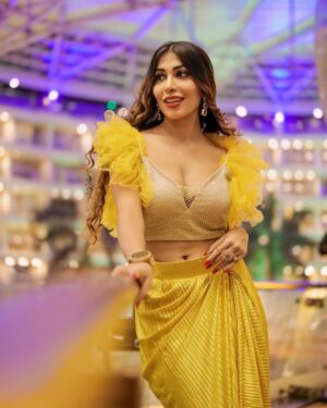 Ruma Sharma Instagram - Honored to be crowned the most graceful reality show contestant of #temptationisland at the @indiangoldenaward24 @joilentertainment ♥️
Grateful for this incredible journey and the love and support from everyone who believed in me 🥰
Here’s to chasing dreams with grace and determination! 
ThankYou - @sandyjoilofficial @beingzayedkhan 
.
Wearing - @ellemorafashions 
Styled by - @yourstylistforever 
Earings - @perle__jewels 
PC - @lsd.photography.official 
Edit by - @wasey_rock69 
.
#RumaSharma #Grateful #fashionawards #riseandshine☀️ 
#ellemora #indowesternstyle #awardshow #designerwears #customisedresses #occasionwear #fashionlookbook
