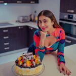 Ruma Sharma Instagram - Sending a big shoutout to @studiomdubaiaph for making my stay unforgettable and for the incredible hospitality and the most important yummy food 😍😍 Truly felt like home away from home 🏠 Grateful for the warm and cozy experience literally can’t wait to come back ❤️ . Thanks @mohammadrihab_ for this Collabration 🙌🏼 Shot by - @qamarraza04 Edit by - @wasey_rock69 . #rumasharma #dubaihotel #dubaicollaboration #dubaihotelapartments #dubaitravelblogger #hospitality #yummyfood😋 #cozystay #staycation Dubai, United Arab Emirates