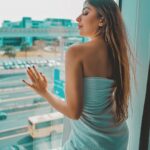 Ruma Sharma Instagram - Celebrating love and cuddled up with my bed where romance blooms in every corner ♥️♥️ What are your plans for this #valentinesday ?? . . Shot by - @qamarraza04 Edit by - @wasey_rock69 . #rumasharma #selfloveinbed #valentinesdayvibes #singleandchilling #singleandcontent #valentinesdayspecial Happy valentine's day