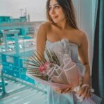 Ruma Sharma Instagram - Celebrating love and cuddled up with my bed where romance blooms in every corner ♥️♥️ What are your plans for this #valentinesday ?? . . Shot by - @qamarraza04 Edit by - @wasey_rock69 . #rumasharma #selfloveinbed #valentinesdayvibes #singleandchilling #singleandcontent #valentinesdayspecial Happy valentine's day