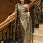 Ruma Sharma Instagram - Grateful beyond words to accept the first award of 2024 as Youth Icon 😍 Thank you #SocialMediaAcheiver for the honor Here’s to inspiring and empowering the next generation! ✨ Special thanks to @greenlight__media . Wearing - @thenewbold.in Styled by - @yourstylistforever Shot by - @lsd.photography.official Edit by - @wasey_rock69 . #firstaward #rumasharma #awardnight #awardoftheyear #blessed❤️ #riseandshine☀️ #ootdoftheday #partyweardress #goldendress #thenewbold #fashionlabel #goldendressgown #shimmerdress Mumbai, Maharashtra