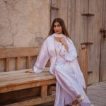 Ruma Sharma Instagram - हम पे मेहरबान दो जहां 🤍 . . Wearing - @abaya.aj_ Shot by - @qamarraza04 Edit by - @wasey_rock69 Shukriyaa - @belal_afzal . #jummamubarak #abayalove #abayadubai #rumasharma #abayastyle #abayacollection #abayablogger #abayadesign Dubai, UAE
