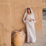 Ruma Sharma Instagram - हम पे मेहरबान दो जहां 🤍 . . Wearing - @abaya.aj_ Shot by - @qamarraza04 Edit by - @wasey_rock69 Shukriyaa - @belal_afzal . #jummamubarak #abayalove #abayadubai #rumasharma #abayastyle #abayacollection #abayablogger #abayadesign Dubai, UAE
