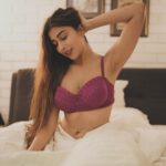 Ruma Sharma Instagram - Kya iss Valentine mei apka dil chura sakti hoon ? . . Shot by - @nikophotoworld Edit by - @wasey_rock69 . #rumasharma #latenightthoughts #slaygamestrong #valentinespecial #valentinemonth #glamlook India