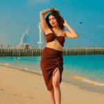 Ruma Sharma Instagram - Bringing a little shore into your feed 🤍 . . Shot by - @qamarraza04 Edit by - @wasey_rock69 . #dubaibeach #rumasharma #dubaibeachlife #beachphotoshoot #dubaibeaches #sunandsand #dubailifestyle #loveforbeaches Dubai UAE