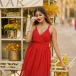 Ruma Sharma Instagram - Finding paradise wherever I go 🦋 . . Edit by - @wasey_rock69 . #rumasharma #traveltheworldwithme #travelphotographyoftheday #dubaitravelblogger #dubaiblogger #dubaidiaries❤️ Dubai, United Arab Emirates