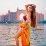 Ruma Sharma Instagram - Life’s a beach, find your wave 🦋 . Shot by - @qamarraza04 Edit by - @wasey_rock69 . #dubaibeach #rumasharma #dubaibeachlife #dubaitravel #sunandsand #bikinilovers The Point, Dubai Marina