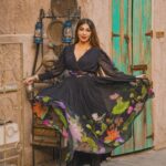 Ruma Sharma Instagram - Living my own movie magic in every frame✨ . . Wearing - @roohbyshivani Styled by - @yourstylistforever Shot by - @qamarraza04 Edit by - @wasey_rock69 . #silkdresses #flowydress #rumasharma #blackdress🖤 #luxuryfashionlove #maxidresses #floraldresses #dressoftheday❤️ Dubai, United Arab Emirates
