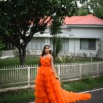Ruma Sharma Instagram - Wherever you go, let the fairies guide you 🌸 . Shot by - @rajveermultanii HMUA - @fara.charm #rumasharma #fairyaesthetic #orangegown #gowndress #fairygowns #loveforgowns❤️ India