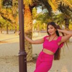 Ruma Sharma Instagram - Your daily sunshine 🌻 . . Edit by - @wasey_rock69 . #rumasharma #goodvibesonly✨ #sunshine☀️ #riseandshine #radiant #creatingmemories❤️ Dubai, United Arab Emirates