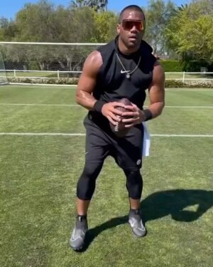 Russell Wilson Instagram - Russ the Steeler putting in that offseason work 

(via @dangerusswilson)