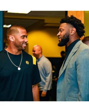 Russell Wilson Instagram - Ready to Work!! @steelers