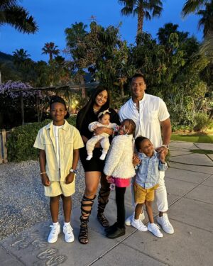 Russell Wilson Instagram - Grateful for Family. Jesus continues to amaze me! HIS Sacrifice for us all. His Grace & Love for us all is more than enough! Forever Grateful for our babies and His Endless Love! @ciara