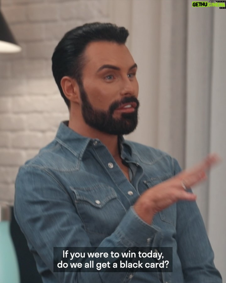 Rylan Clark Instagram - 💙 BEATING HEART OF THE COMMUNITY💙 It’s time for us to celebrate a place that adds a cultural ‘pulse’ to every dish. See what we did there? 💕 We are delighted to present the winners of our ‘Beating Heart of the Community Award’ at the 2024 Deliveroo Restaurant Awards... @happy.mondays.coffee.co! They stole the spotlight for their exceptional impact on their local neighbourhood. 🏆🌍 It wasn’t easy for our incredible judges, but @Rylan, @jimfamished, and our esteemed Deliveroo panel thought long and hard to decide. ✨ Drop a ‘💖’ in the comments to congratulate them! #DeliverooRestaurantAwards2024 #ad
