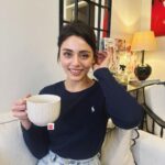 Sıla Türkoğlu Instagram - Tea time with @senaerdemirr 🫣👻