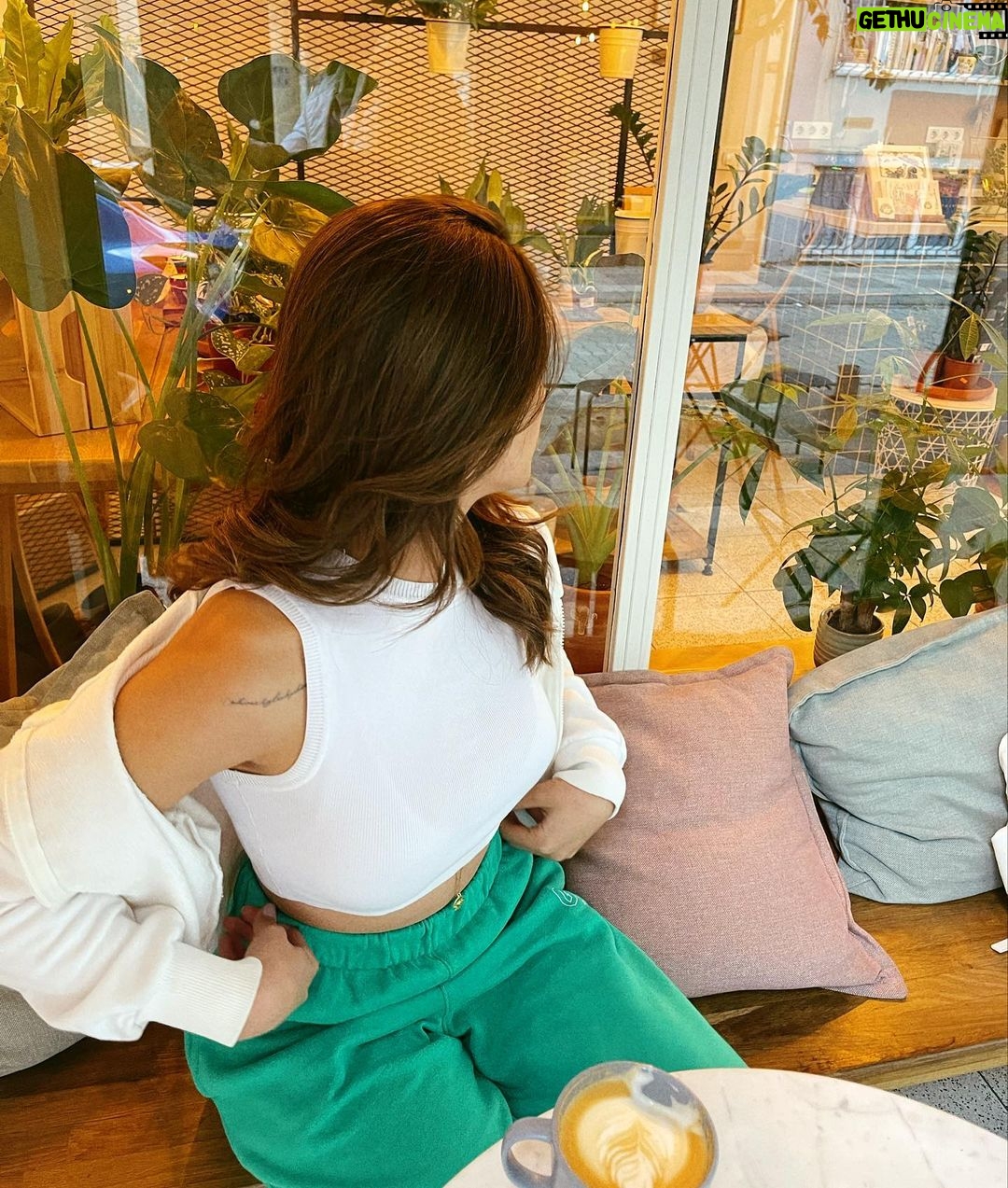 Sıla Türkoğlu Instagram - Sondaki fotoğraf benden size😚🫶🏻