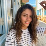 Sıla Türkoğlu Instagram - Eskimiş renkli yaz günlerini özlemiş gibiyim🥺💖