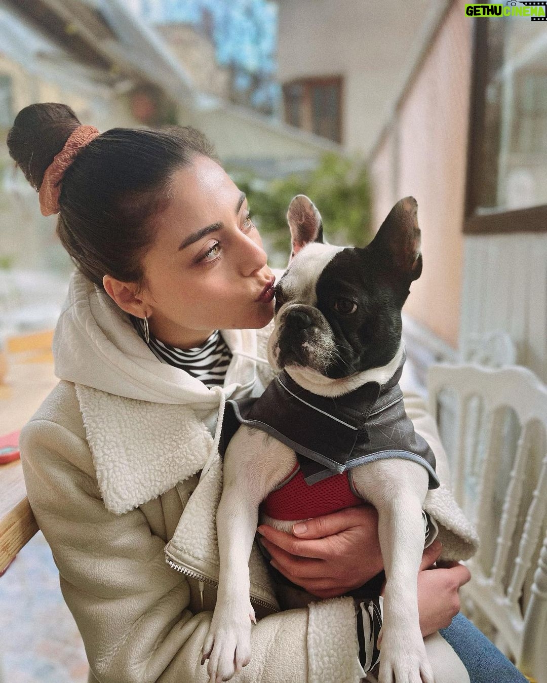 Sıla Türkoğlu Instagram - Hayranınım bebeğim🥵❤️🔥 @lillbuffy