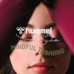 Sıla Türkoğlu Instagram - Sınırsız hareket özgürlüğü ve zamansız tasarımları ile ruhundaki renkleri #MindfulTraining koleksiyonunda bulmaya #KendindenBaşla! 🌱 #hummel
