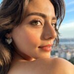 Sıla Türkoğlu Instagram - 🌻✨