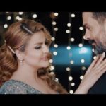 Sahar Moghadass Instagram - عزيزانم ميتونيد پشت صحنه ساخت موزيك ويدئو ( هِى ) رو از اپ راديو جوان تماشا كنيد 🥰 كلى آيلاويوتونم و از اين حرفها 💋😚 . . @radiojavan 🙏🏻 @saeedemami_music 🙏🏻 @omid.saghafi 👌🏻🙏🏻 @farhadchabok 🙏🏻 @amirabbasmehdiniya 🙏🏻 @behroozlotfipour_music 🙏🏻 @royasarvari_beauty 🫶🏻 @staceysoro 🫶🏻 @mahanberjisian 🙏🏻 . . #sahar #saharmusic #hey #video #radio_javan