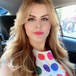 Sahar Moghadass Instagram - زنده بودن نصف زندگيست اما … اميد داشتن همه زندگيست ، ، و من چه بى پروا هميشه اميدوارم 🫶🏻 London, United Kingdom