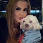 Sahar Moghadass Instagram - قشنگترينى جوجه كوچولوى من 💗 ممنونم كه هر جورى باشم بازم خالصانه دوستم دارى و رفيقِ همه ى لحظه هامى 🙏🏻 تو خالص ترين عشقى ❤️‍🔥 . . @agha_tootoo 🐶 #sahar #saharmusic #mrtootoo #aghatoto #love #God #❤️ Little Venice, London