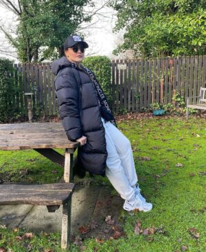 Sahar Moghadass Instagram - وقتى تو كارم با ديگران مقايسه ميشم فقط ميخندم 🙃 ميدونى چرا ؟ چون صبورم و به زمان اعتقاد دارم ،،، 
تا الان زمان ⏳ همه چيو ثابت كرده از اين به بعد هم ميسپارم دست خودش

… ❤️