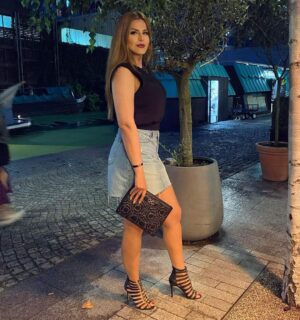 Sahar Moghadass Instagram - دوستتون دارم ❣️