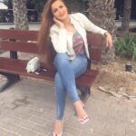 Sahar Moghadass Instagram – گذشته ها ….. .
.
.
#sahar #saharmusic #oldpic #love #God #❤️ #🤍 Dubai, United Arab Emirates