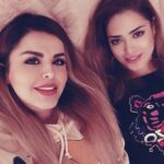 Sahar Moghadass Instagram - يادش بخير ... با شرى خوشگل و هنرمندم ❤️ ميس يو بازم بيا پيشمممممم 🤗 . . #sahar #saharmusic #sherryM #God #love #❤️ Home, London
