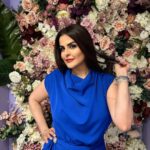Sahar Moghadass Instagram - با تو از خودم خوشم مياد عشقت مثله يه پيرهنه كه هربار ميپوشـم بهم مياد 💙 Bocca Lounge