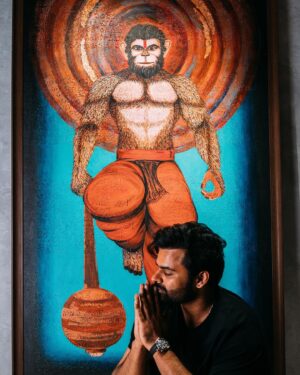 Sai Dharam Tej Instagram - Today is a sky-high testament to our most precious culture, devotion & values with the monumental establishment of #AyodhyaRamMandir

Electrifying & Elated to be witnessing this historic moment of #RamMandirPranPrathistha

The Hanuman Devotee in me is always bowing my head down for his lord 🙏🏼

🚩Jai Shree Ram🚩