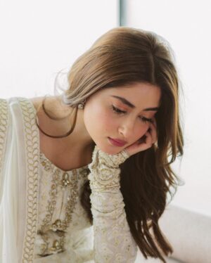 Sajal Ali Instagram - @lajbylajwanti 
@aarindanoor 
@natashazubair
@nabila_salon