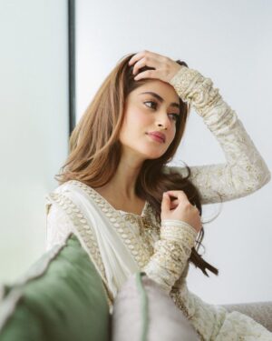 Sajal Ali Instagram - @lajbylajwanti 
@aarindanoor 
@natashazubair
@nabila_salon