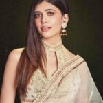 Sanjana Sanghi Instagram - ❤️‍🩹✨ ——- Gratitude to @gujarattourism for honouring Dhak Dhak with the Most Inspiring Film Of The Year at the iconic Ahemdabad waterfront @ggawardofficial ✨ Styled by @eshaamiin1 ☀️