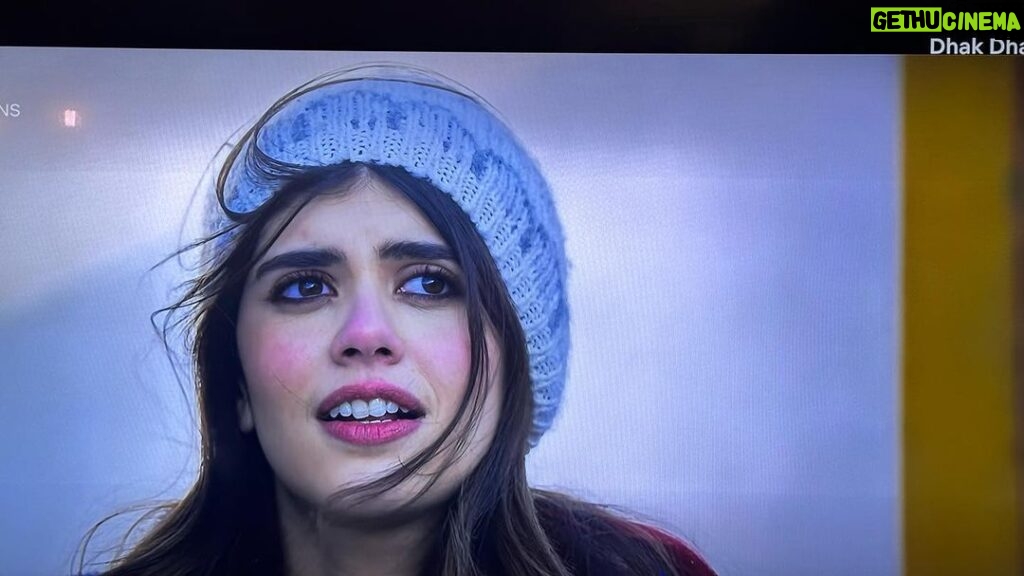 Sanjana Sanghi Instagram - Your love over the weekend has made the #DhakDhak in our hearts louder & louder!!! Going all the way up to trending at number 11 @netflix_in ‘s charts feels as surreal as this adventure of a lifetime riding up to the mighty Khardungla on our Enfields did 🥹❤ #DhakDhakOnNetflix 🎈❤ @taapsee @dudeja_sahaab @pranjalnk @diamirzaofficial @fatimasanashaikh @viacom18studios #RatnaPathakShah