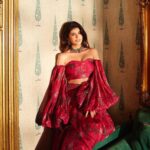 Sanjana Sanghi Instagram - Haven’t been able to celebrate my favourite festival Diwali this in the grand way I love to, so here’s a #tbt last year. But sending my fam so much love & light today, and everyday 💕 HAPPY HAPPY DIWALI! (I know I’ve been quiet out here, but you’ll all know why very soon 💜 )