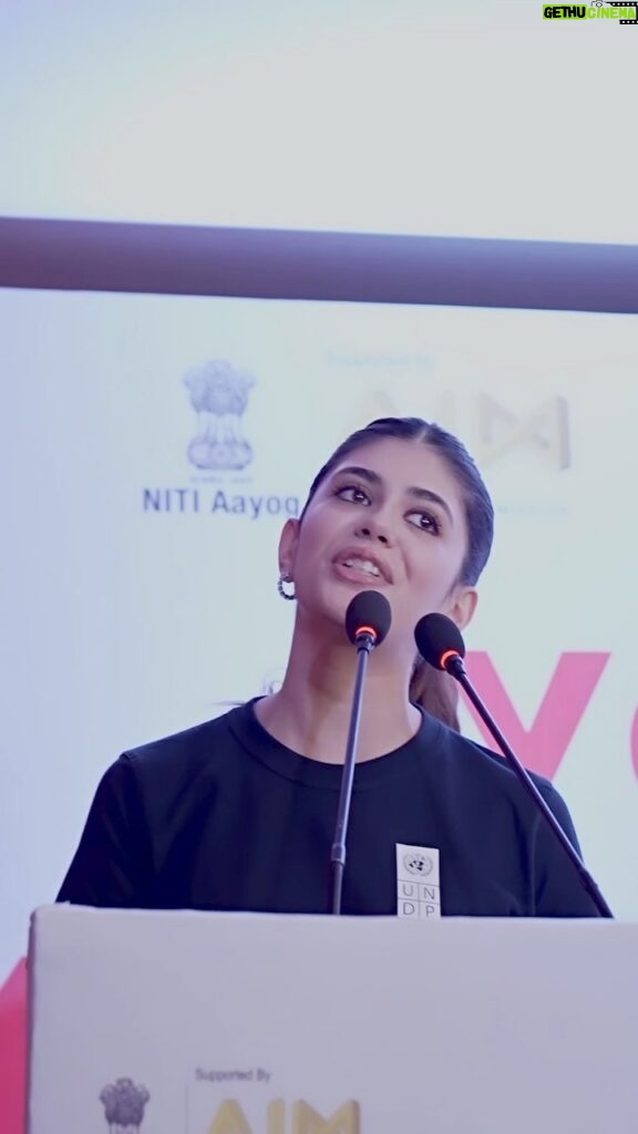 Sanjana Sanghi Instagram - The youth is leading the change towards a better world 🌏. The transformative power of their ideas, and their enthusiasm, is an inspiration for us all. What an invigorating day interacting with winners of the Youth Co:Lab India as UNDP India’s Youth Champion. Looking forward to more exciting work!!! @undpinindia @undp @shoko.noda #YouthEmpowerment #BetterTomorrow #CollectiveAction 🎥: @itsmohit_mehta