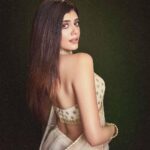 Sanjana Sanghi Instagram - ❤️‍🩹✨ ——- Gratitude to @gujarattourism for honouring Dhak Dhak with the Most Inspiring Film Of The Year at the iconic Ahemdabad waterfront @ggawardofficial ✨ Styled by @eshaamiin1 ☀️