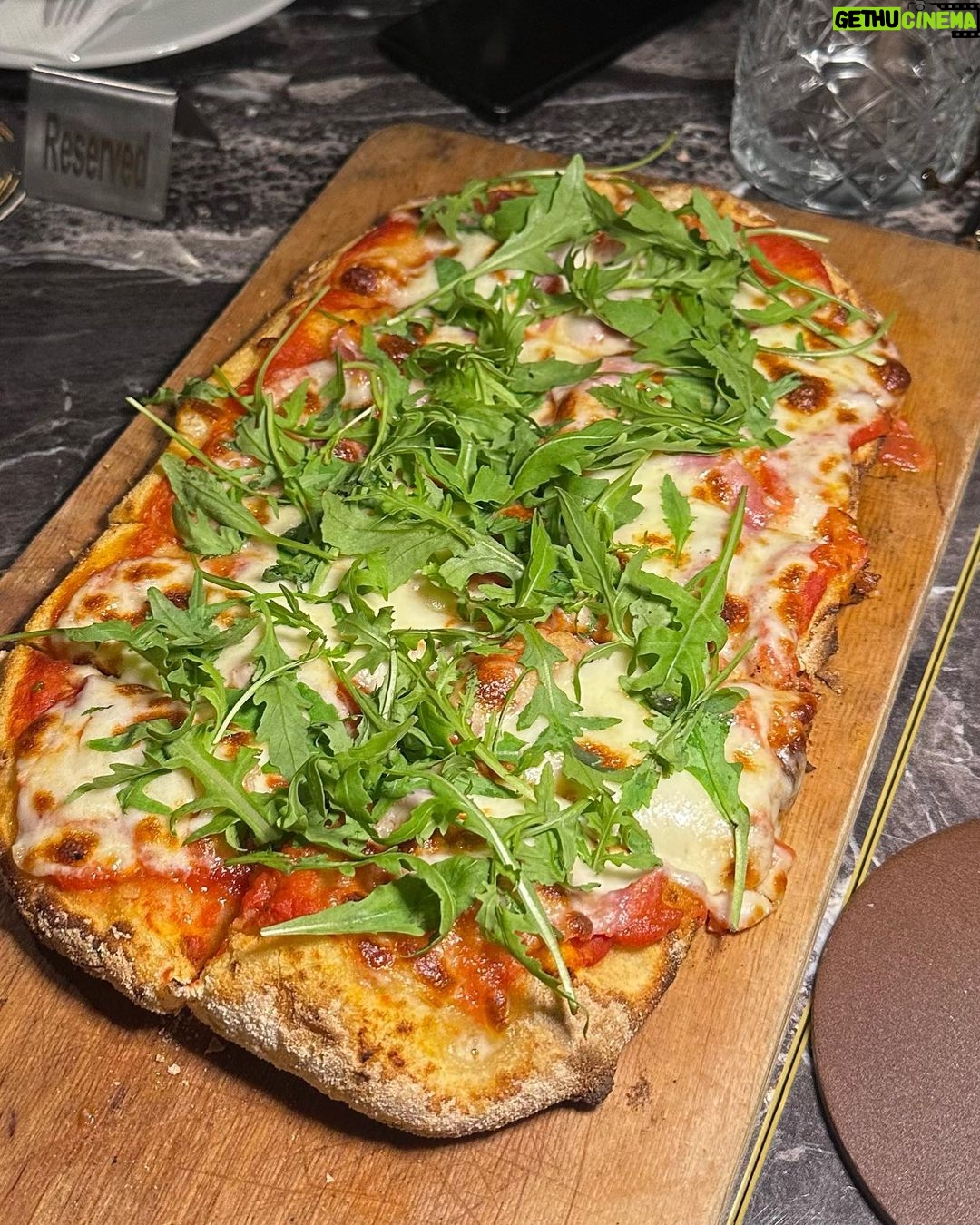 Sanjana Sanghi Instagram - Last stop on Swiss land : Lugano π Right at the Swiss-Italian border, Lugano beautifully blends Swiss beauty with the yummiest Italian food. Me in heaven. Mazze aa gaye. Where to next? ππ»ββοΈπ§³π #SOnVacay #OffDuty Lugano, Switzerland
