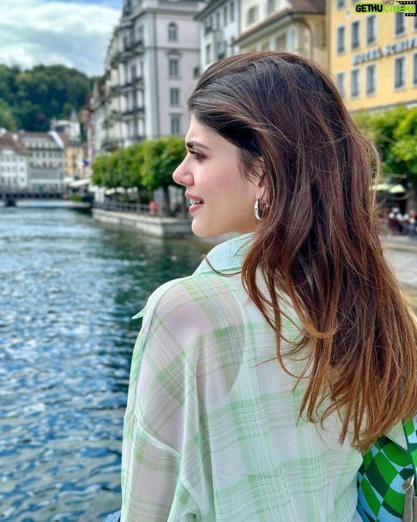 Sanjana Sanghi Instagram - Cheese, croissants, coffee, the Alps, the autobahns, the views, the air, the people. Hi, Switzerland 🥺💕🏔️ • Zurich - Luzern - St Gallen • #SummerSpam #SOnVacay #OffDuty