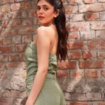 Sanjana Sanghi Instagram - These red bricked walls, where all of life happened : @modernschoolbarakhambaroad ❤️ New Delhi