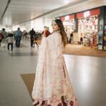 Sara Gurpal Instagram – POV : when you late for your friends wedding #Sarakehndi 
.
.
@thevideowala 
@vikram_singha 
For : @sunderjewellers 
@sunderemporium 
Makeup Hair : @kritikaaguptaa_ Delhi, India